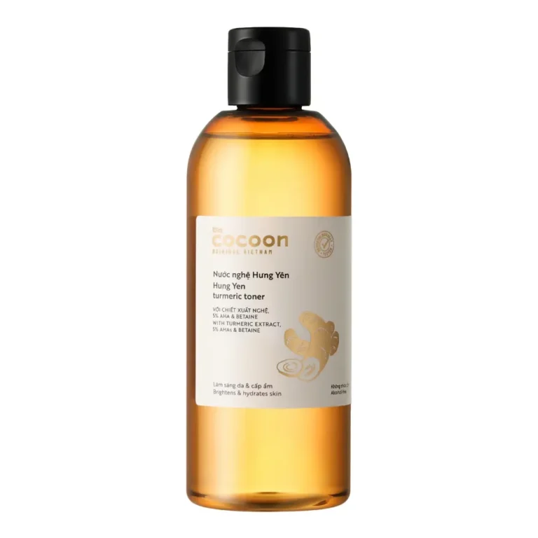تونر تفتيح وترطيب البشرة بالكركم من كوكن 310 مللى